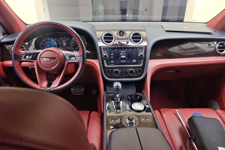 Used Bentley Bentayga 2016 6.0T First Edition Limited Edition Center Console