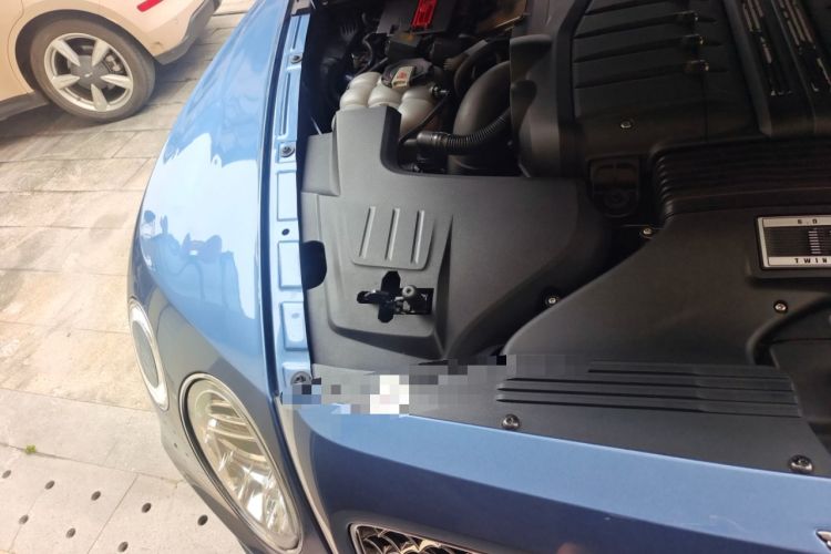 Used Bentley Bentayga 2016 6.0T First Edition Limited Edition Engine Bay Right
