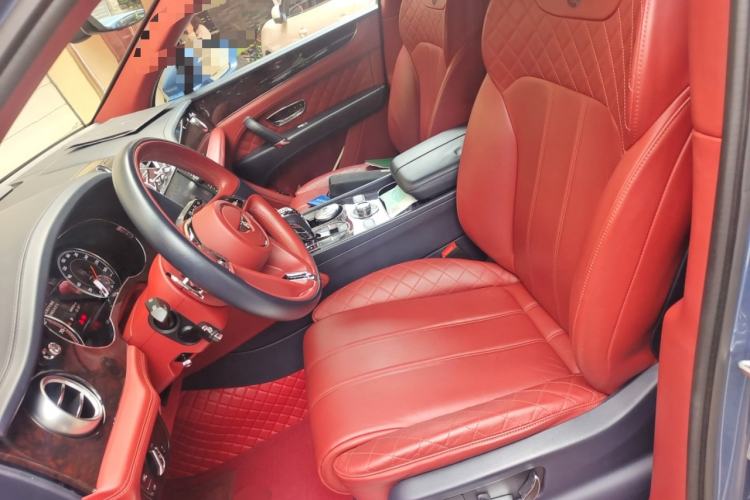 Used Bentley Bentayga 2016 6.0T First Edition Limited Edition Left Front Seat