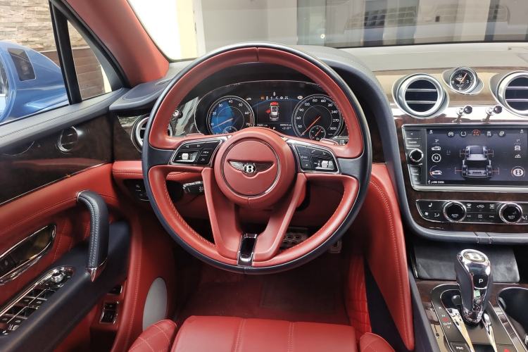 Used Bentley Bentayga 2016 6.0T First Edition Limited Edition Steering Wheel