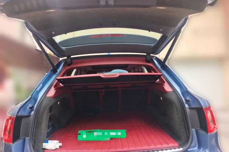 Used Bentley Bentayga 2016 6.0T First Edition Limited Edition Trunk
