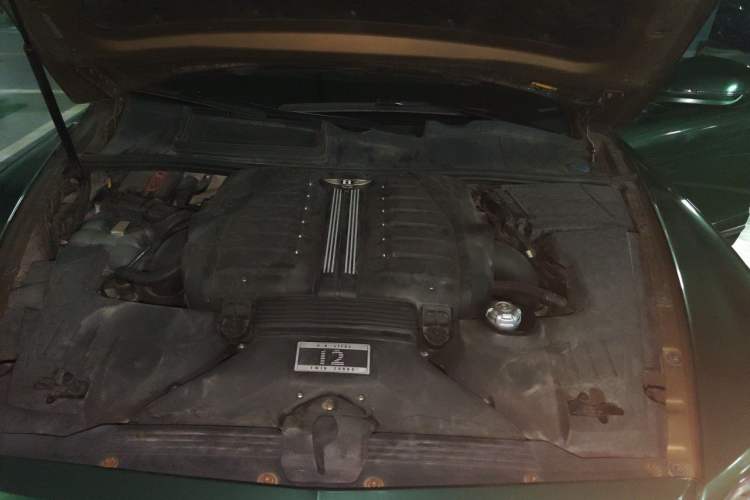 Used Bentley Bentayga 2016 6.0T Standard Edition Engine Bay