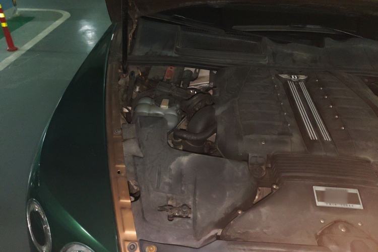 Used Bentley Bentayga 2016 6.0T Standard Edition Engine Bay Right