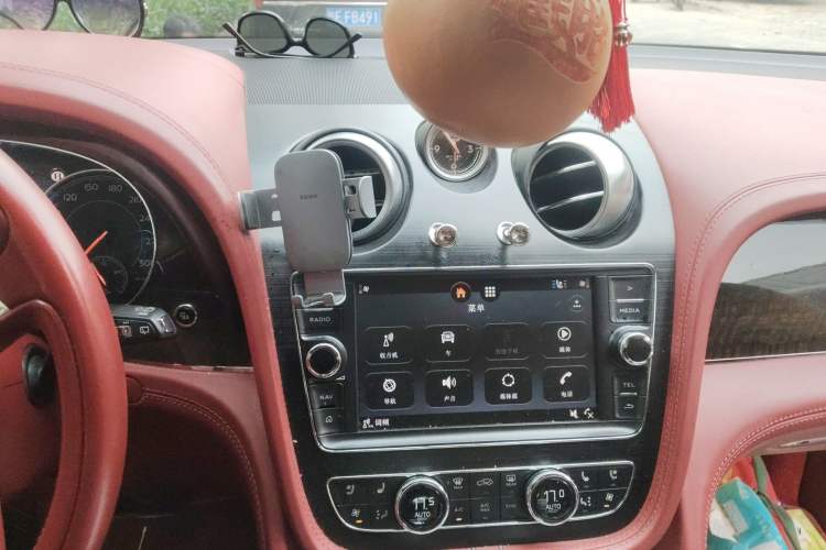 Used Bentley Bentayga  Audio And AC Panel