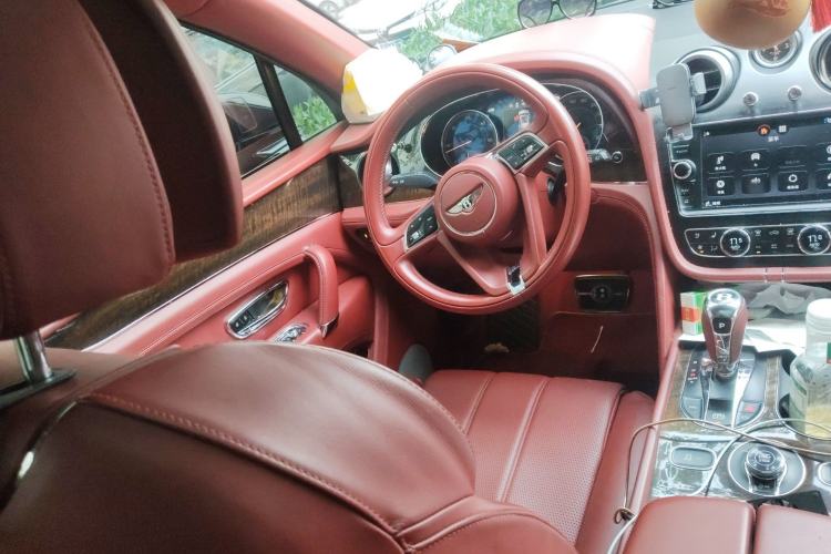 Used Bentley Bentayga  Driver Seat