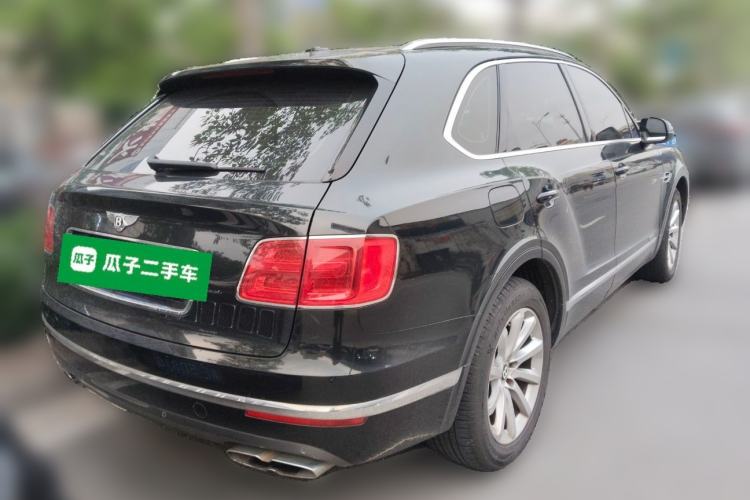 Used Bentley Bentayga  Rear Right 45 Deg