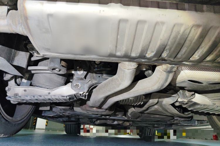 Used Bentley Bentayga 2017 6.0T Standard Edition Chassis Rear