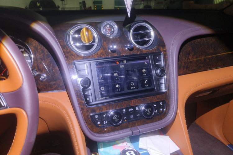 Used Bentley Bentayga 2017 6.0T Standard Edition Audio And AC Panel