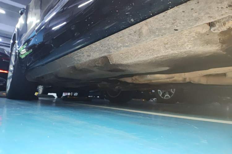 Used Bentley Bentayga 2018 4.0T V8 Chassis Front Right