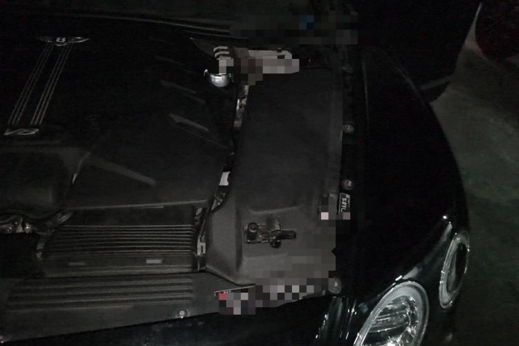 Used Bentley Bentayga 2018 4.0T V8 Engine Bay Left