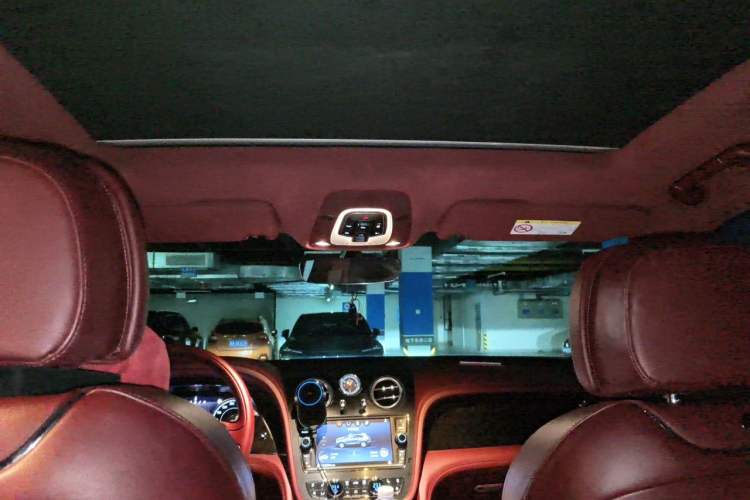 Used Bentley Bentayga 2018 4.0T V8 Headliner