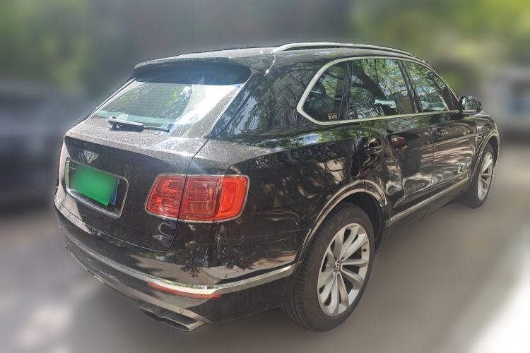 Used Bentley Bentayga 2018 4.0T V8 Rear Right 45 Deg