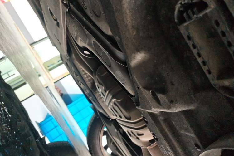 Used Bentley Bentayga 2018 4.0T V8 Chassis Rear Left