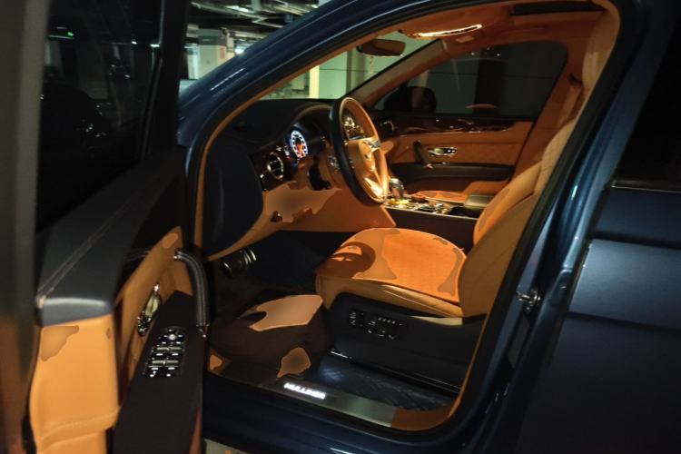 Used Bentley Bentayga 2018 4.0T V8 Driver Seat