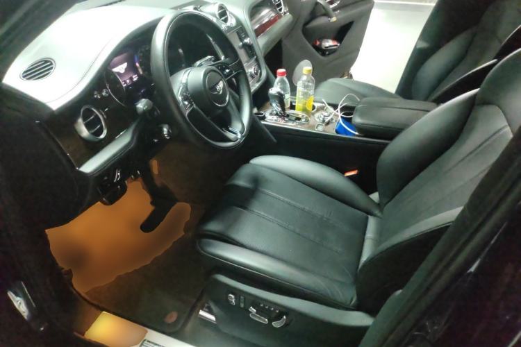 Used Bentley Bentayga  Driver Seat