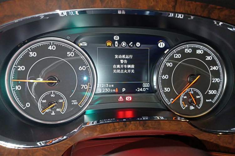 Used Bentley Bentayga 2018 4.0T V8 Instrument Cluster