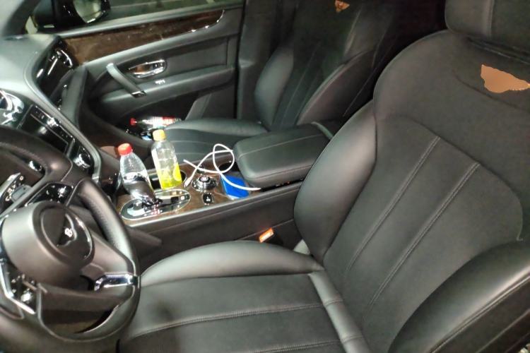 Used Bentley Bentayga  Left Front Seat