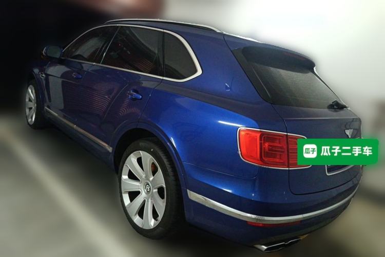 Used Bentley Bentayga 2018 4.0T V8 Rear Left 45 Deg