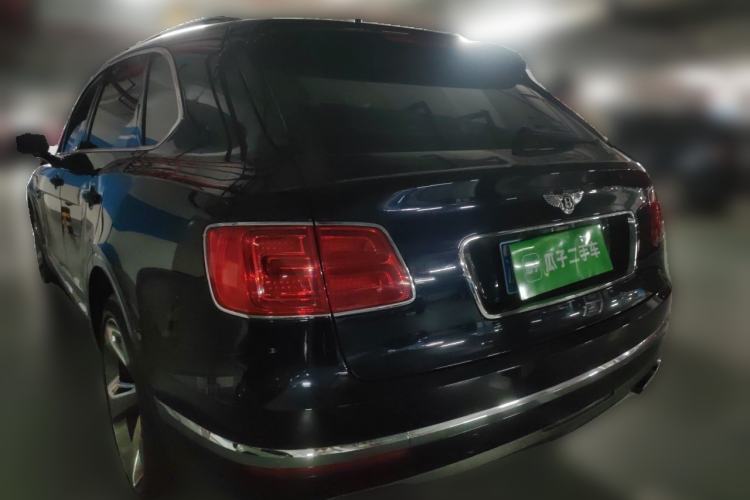 Used Bentley Bentayga  Rear Left 45 Deg