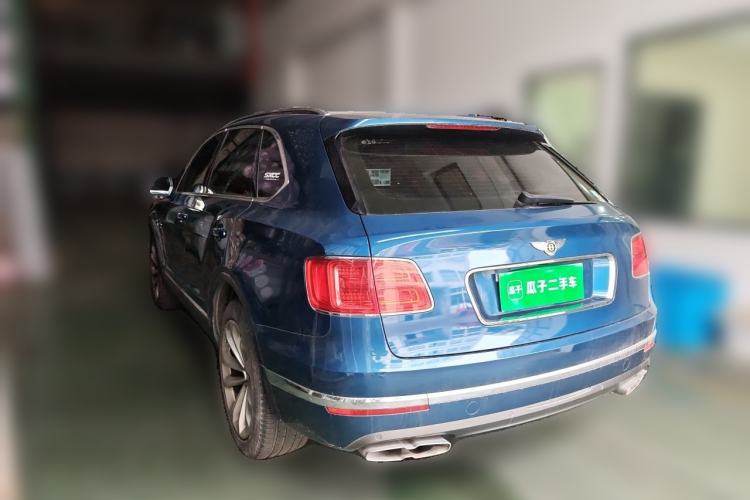 Used Bentley Bentayga 2018 4.0T V8 Rear Left 45 Deg