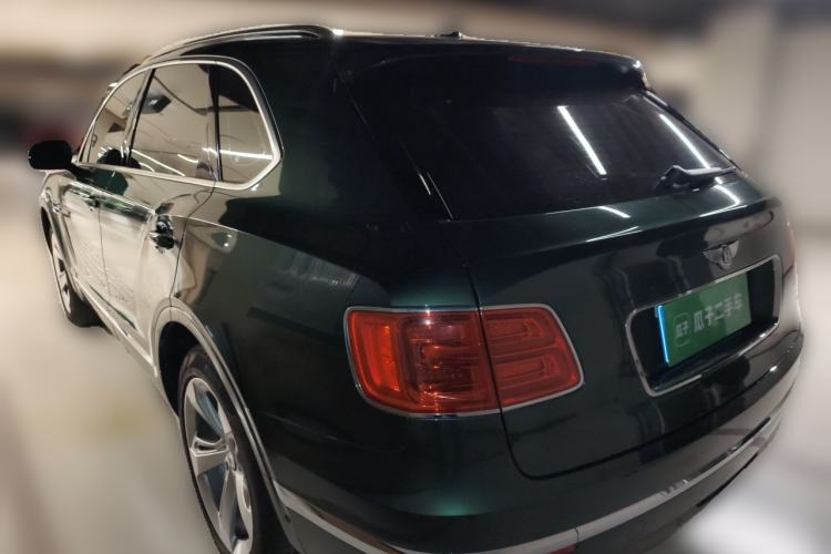 Used Bentley Bentayga 2018 4.0T V8 Rear Left 45 Deg