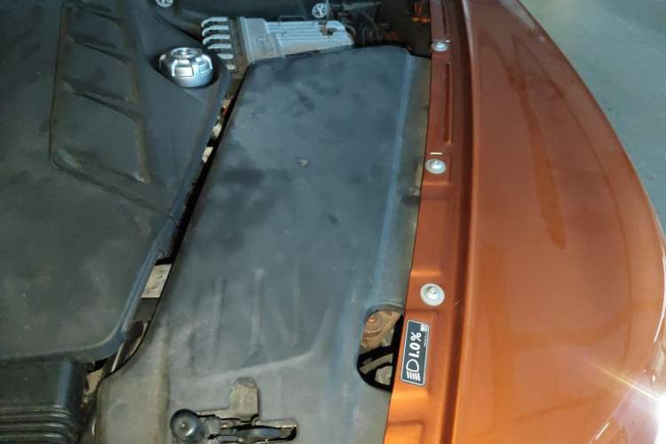 Used Bentley Bentayga 2018 4.0T V8 Engine Bay Left