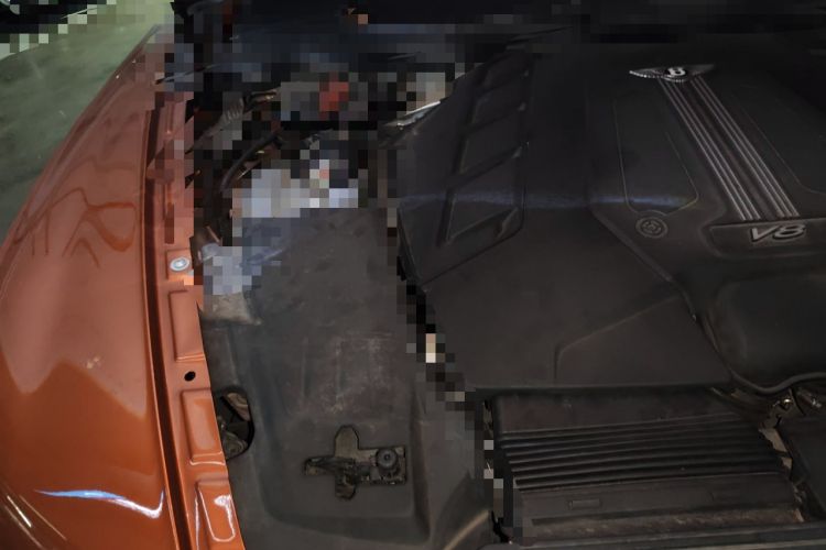 Used Bentley Bentayga 2018 4.0T V8 Engine Bay Right