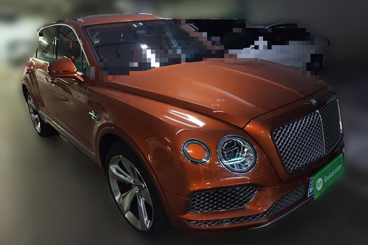 Used Bentley Bentayga 2018 4.0T V8 Front Right 45 Deg