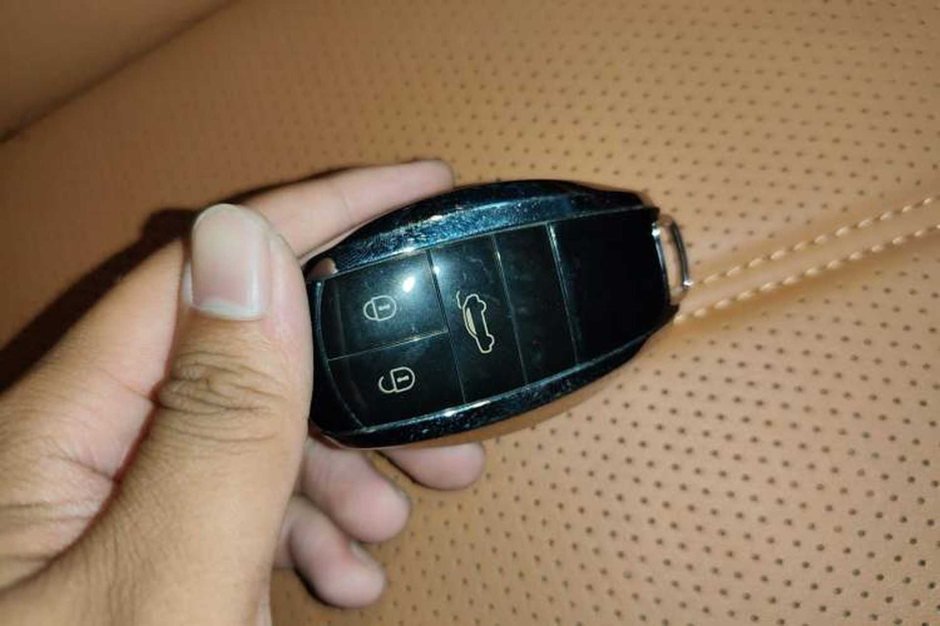 Used Bentley Bentayga 2018 4.0T V8 Vehicle Key