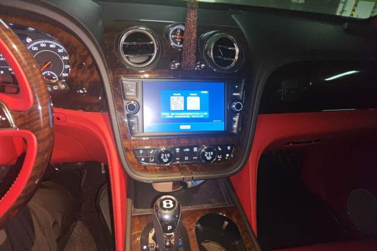 Used Bentley Bentayga 2018 4.0T V8 Audio And AC Panel