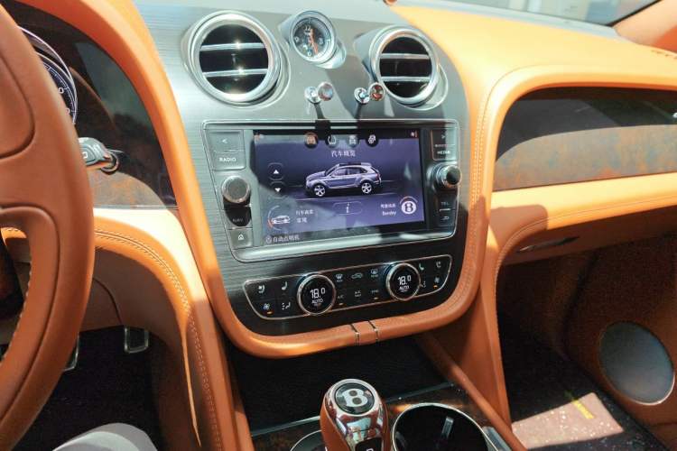 Used Bentley Bentayga 2018 4.0T V8 Audio And AC Panel