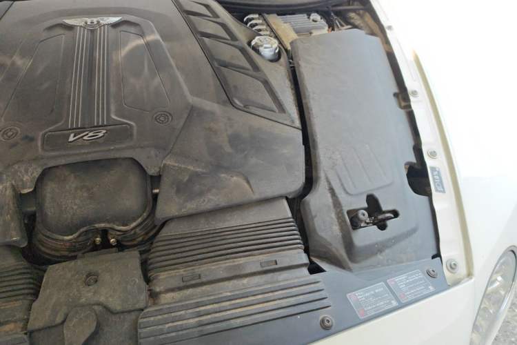 Used Bentley Bentayga 2018 4.0T V8 Engine Bay Left