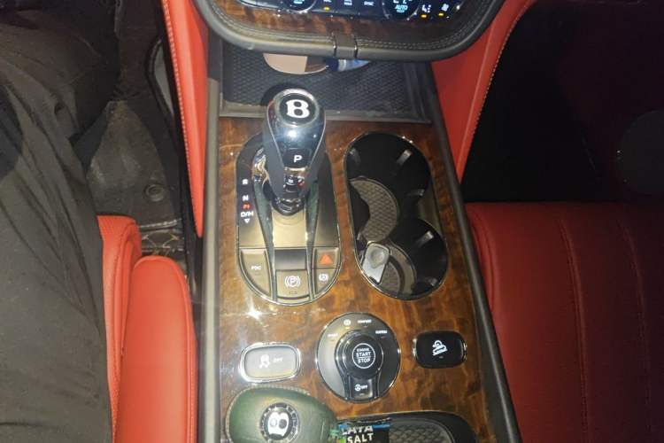 Used Bentley Bentayga 2018 4.0T V8 Gear Lever