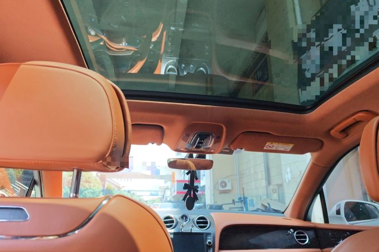 Used Bentley Bentayga 2018 4.0T V8 Headliner