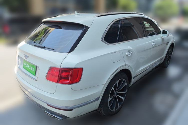 Used Bentley Bentayga 2018 4.0T V8 Rear Right 45 Deg