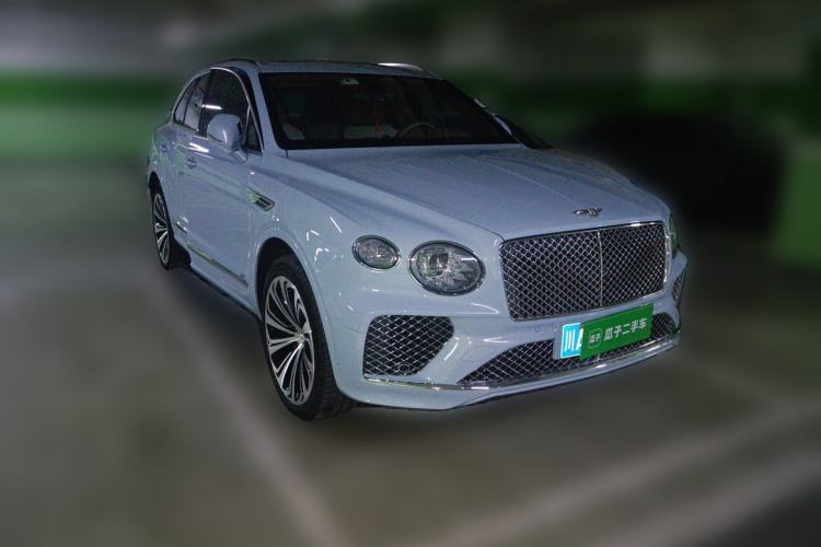 Used Bentley Bentayga 2021 4.0T V8 Front Right 45 Deg