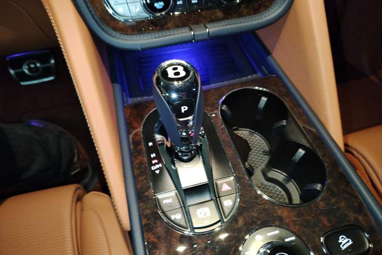 Used Bentley Bentayga 2021 4.0T V8 Gear Lever