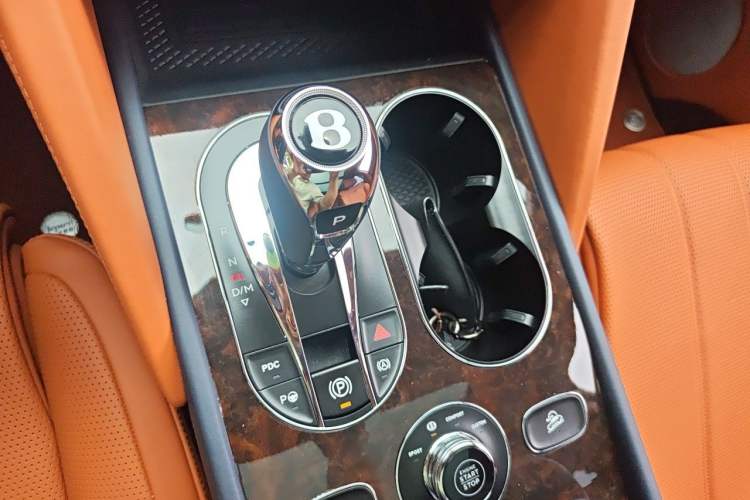 Used Bentley Bentayga 2021 4.0T V8 Gear Lever