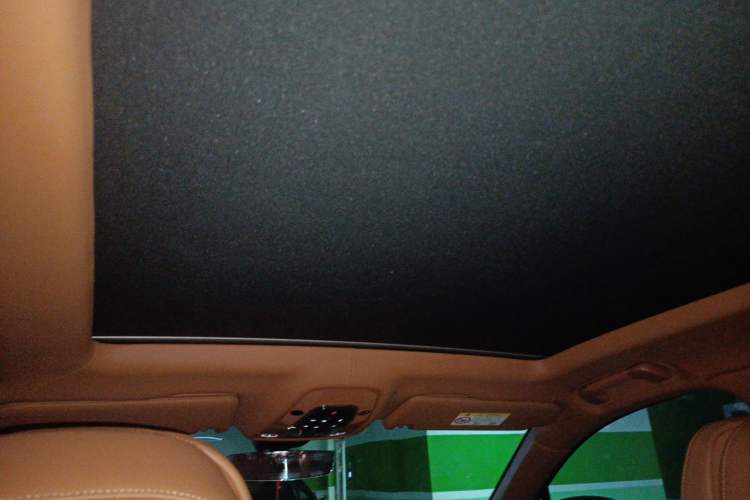 Used Bentley Bentayga 2021 4.0T V8 Headliner