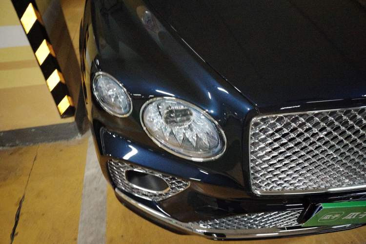 Used Bentley Bentayga 2021 4.0T V8 Right Front Headlight