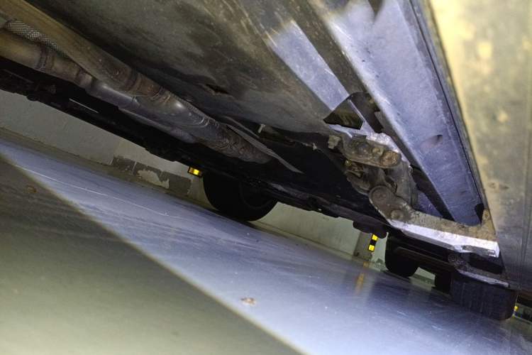 Used Bentley Bentayga 2021 4.0T V8 Chassis Front Left