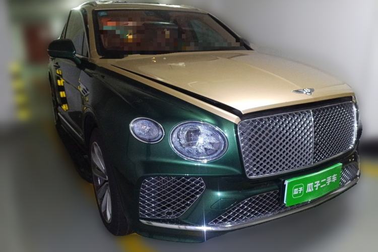 Used Bentley Bentayga 2021 4.0T V8 Front Right 45 Deg