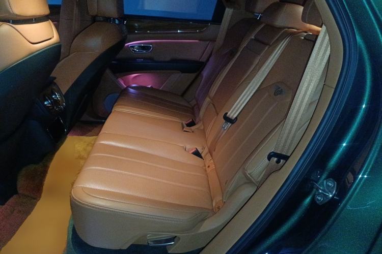 Used Bentley Bentayga 2021 4.0T V8 Left Rear Seat