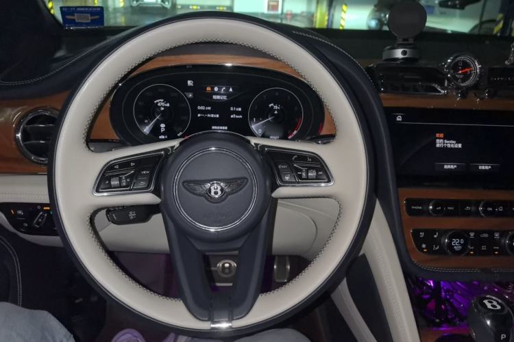 Used Bentley Bentayga 2021 4.0T V8 Steering Wheel
