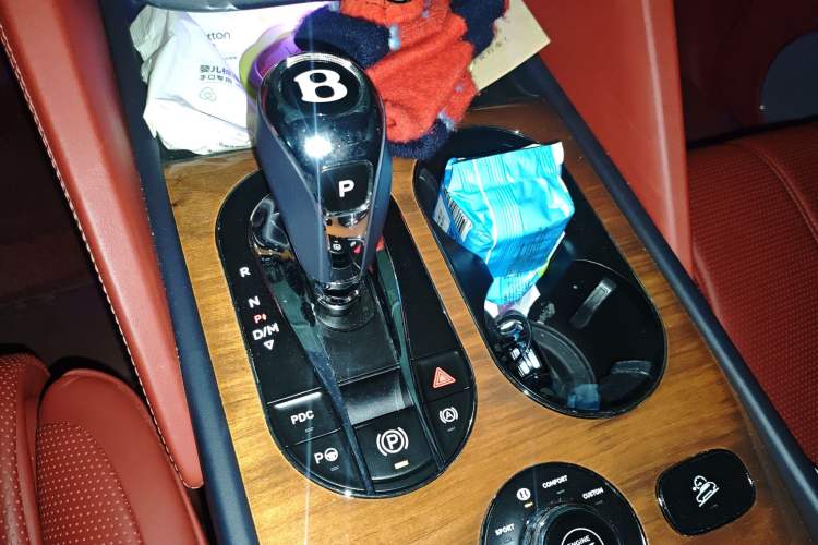 Used Bentley Bentayga 2021 4.0T V8 Gear Lever