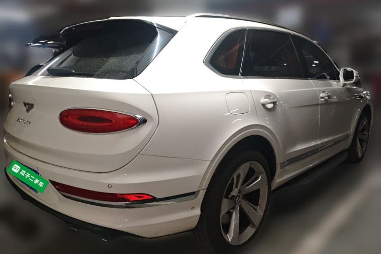 Used Bentley Bentayga 2021 4.0T V8 Rear Right 45 Deg