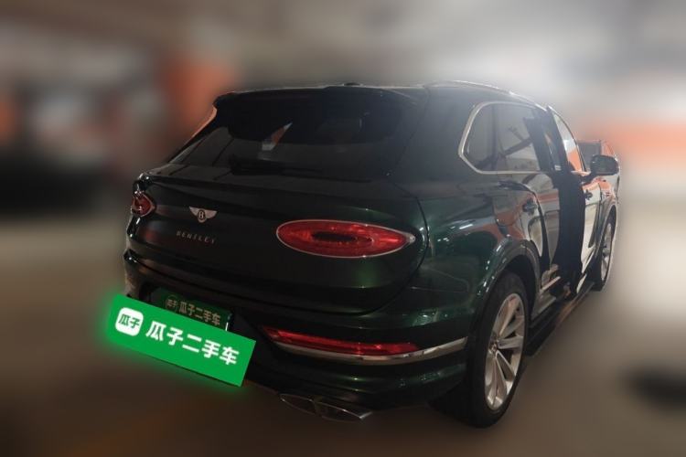 Used Bentley Bentayga 2022 4.0T V8 S Rear Right 45 Deg