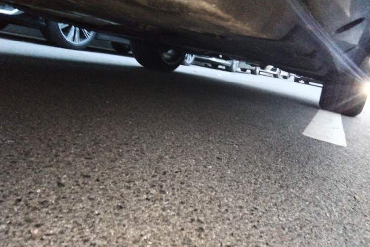 Used Bentley Bentayga  Chassis Front Left