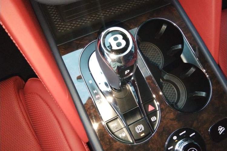 Used Bentley Bentayga  Gear Lever