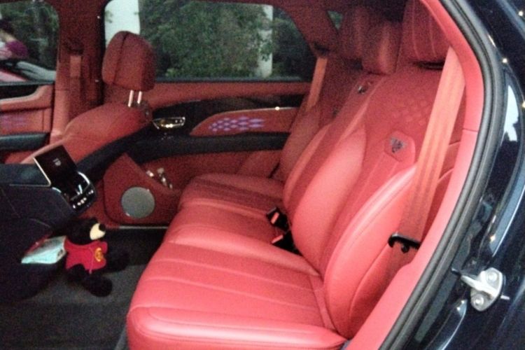 Used Bentley Bentayga  Left Rear Seat